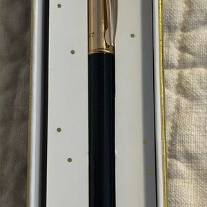 Sugar Paper Elegant Black and Gold Pen